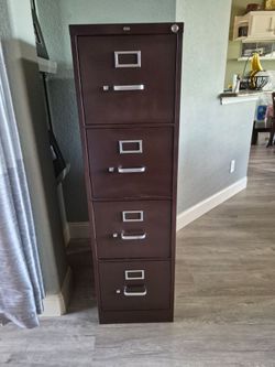 4 Drawer File Cabinet