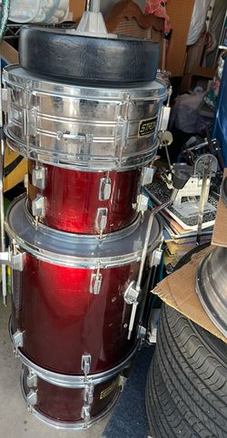 Good beginner drum set