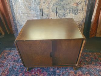 Cat house and side table