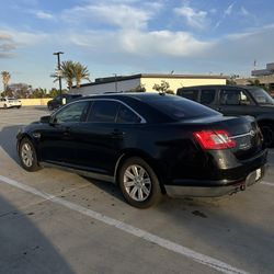 2011 Ford Taurus