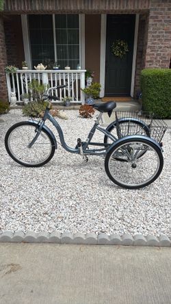 Schwinn meridian 24” tricycle