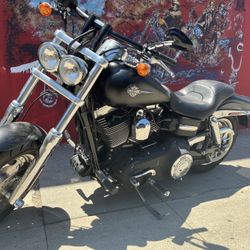 2009 Harley Davidson Dyna fat Bob Low miles