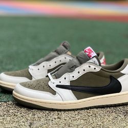 𝐎𝐧l𝐲 𝐫𝐞𝐩l𝐲 𝐨𝐧 𝐈G : 𝐓𝐎𝐏𝐤𝐢𝐜𝐤𝐬𝟒𝟒𝟒                                         Jordan 1 travis scott medium olive