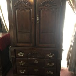 VINTAGE ARMOIRE- SOLID WOOD- BROY HILL BRAND 