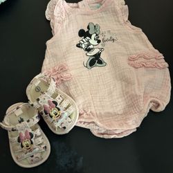 Minnie Mouse Outfit 