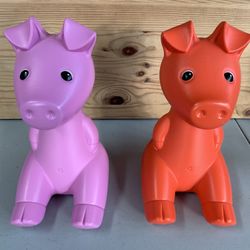 Really Cute  Piggy Bank