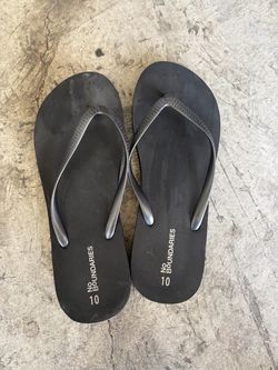 No boundaries Sandels size 10
