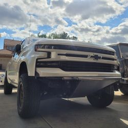 Chevy Prerunner/Offroad Bumper