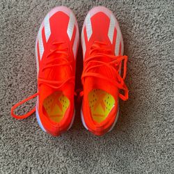 Size 6 Elite Crazy fast Soccer Cleats 