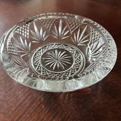 VTG 6” 4 slot Crystal Ashtray Cigar MCM Starburst Diamond Cut Glass USA  VTG 50's 6” 4 slot Crystal Ashtray Cigar Cigarette MCM Starburst Diamond Cut 