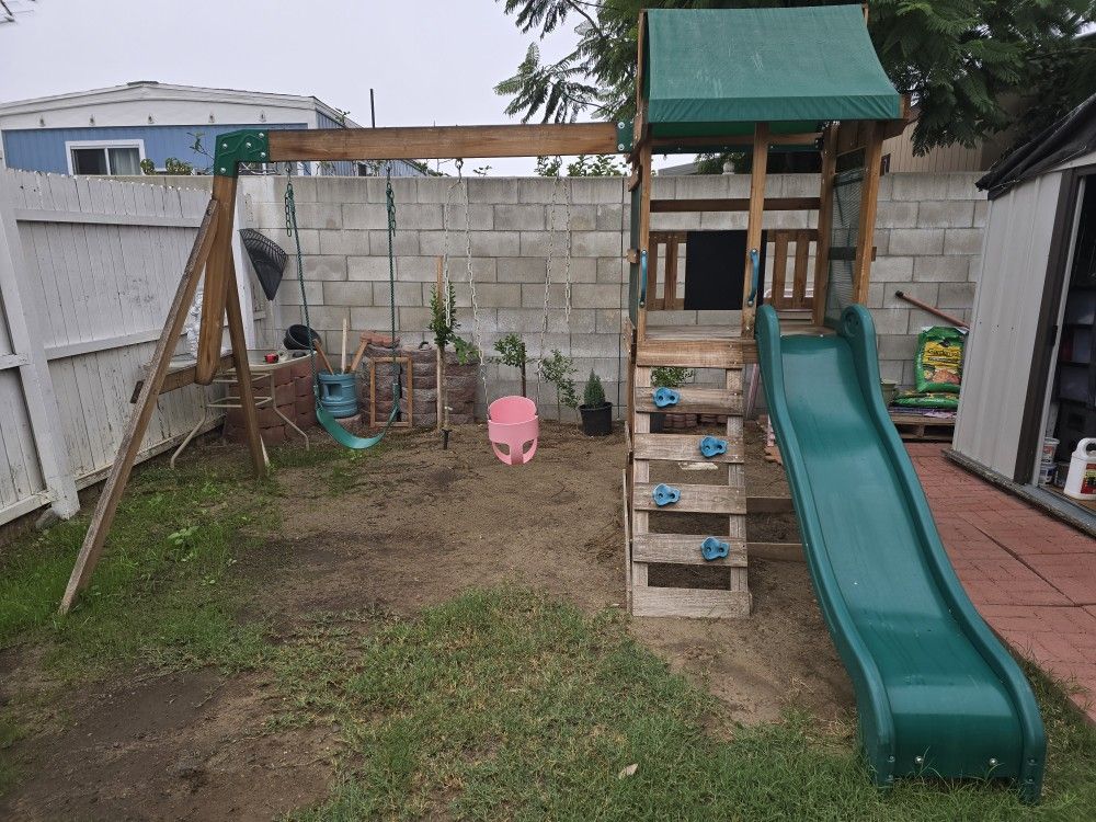 Patio Play Set