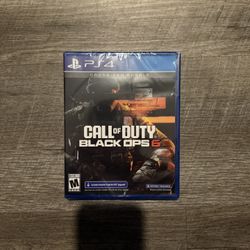 In Hand, Brand New, Never Opened Factory Sealed PS4 / PS5 Call of Duty Black Ops 6 - Cross-Gen Bundle - Video Game