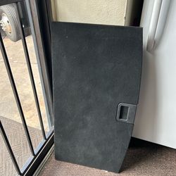 Ford Explorer trunk cover