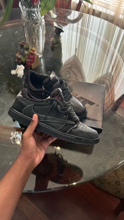 Travis Scott Jordan low
