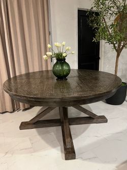 Pottery Barn Round Reclaimed Wood Extending Dining Table