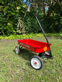 Restored Vintage Radio Flyer 2000’s