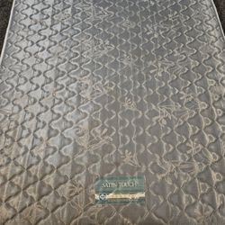 Queen Mattress 
