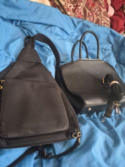 Bolsa y pechera.