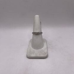 14kt Gold Diamond Engagement Style Ring 