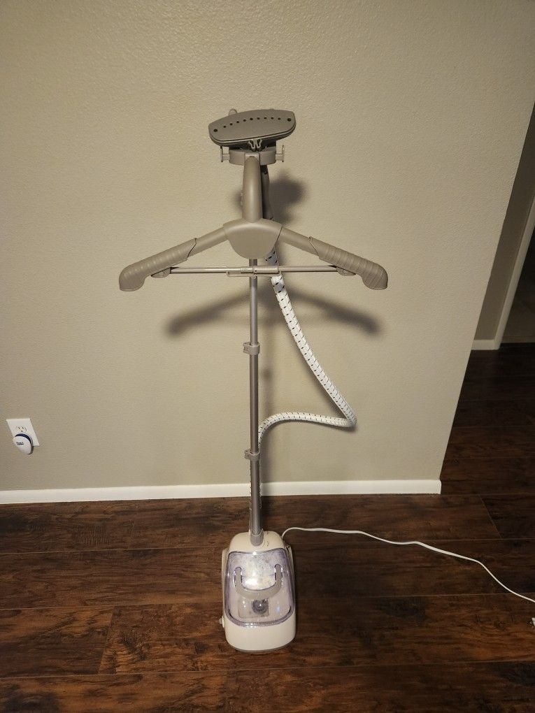 Clothes Steamer