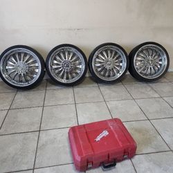 22" Wheels And Tires 