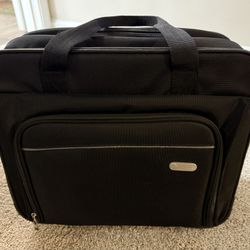 Targus Black polyester Rolling Briefcase