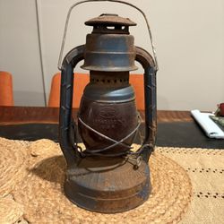 Antique Dietz Little Wizard Lantern 