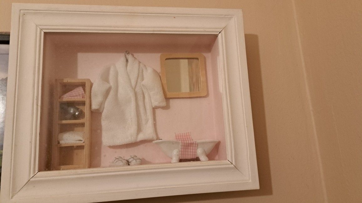 Shadow Box bath scene
