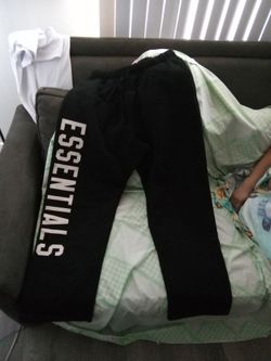 Essential  size large sweatpants
