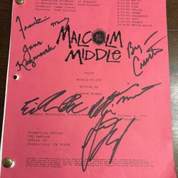 Malcolm In The Middle First Episode “Pilot” Script Signed By Full Cast