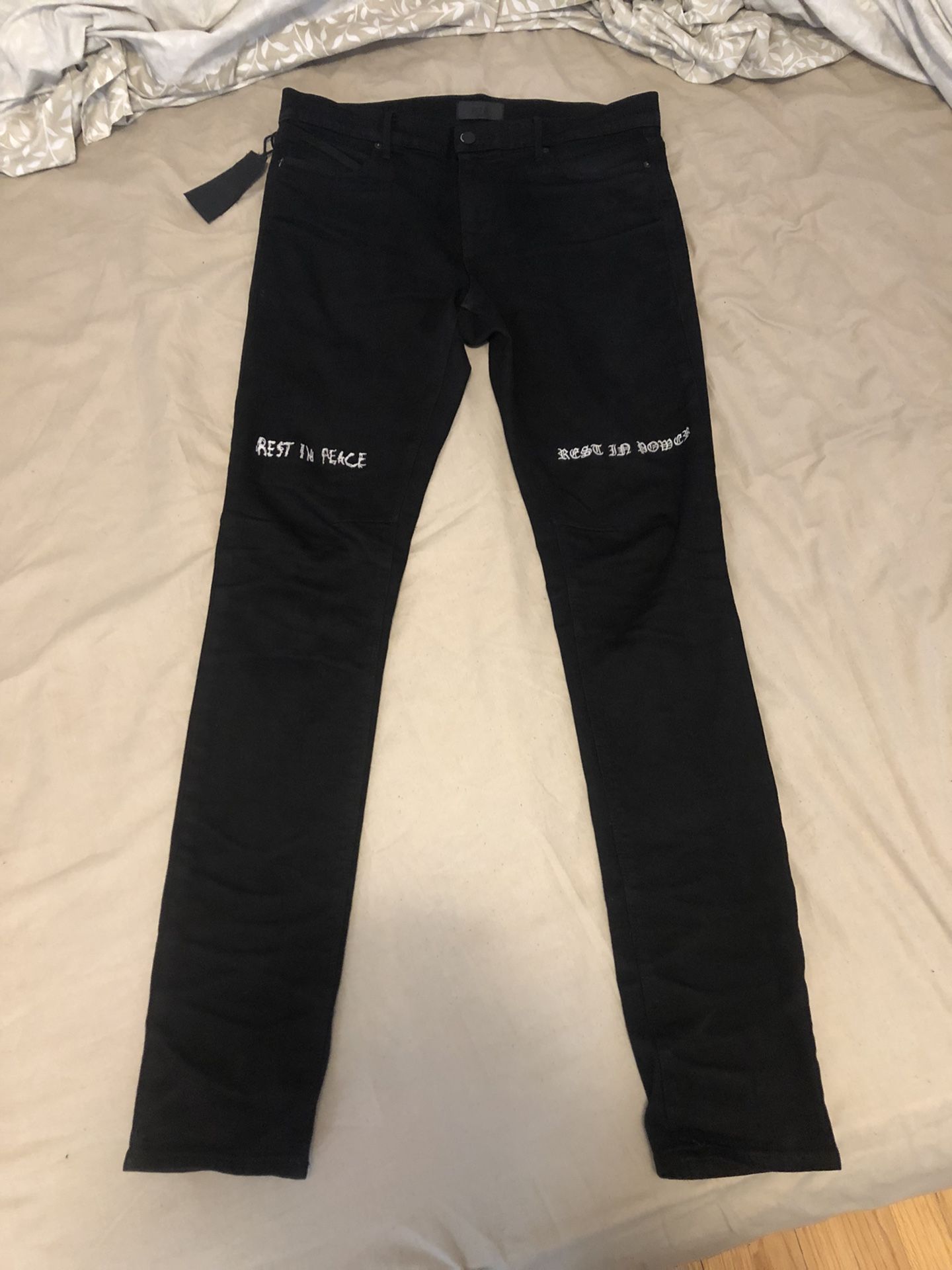 Mens Rta Jeans 120$ Size 32 Tag Still On !!!