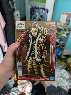 BNHA/MHA HAWKS FIGURE