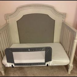 Baby Convertible Crib