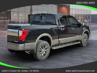 2017 Nissan TITAN XD Crew Cab