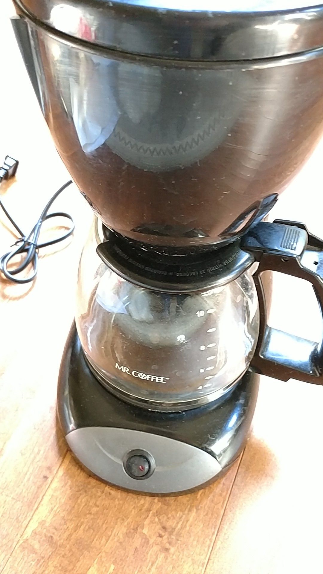 Coffee maker w/ warmer