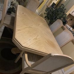 Dining Set - 6 Chairs 