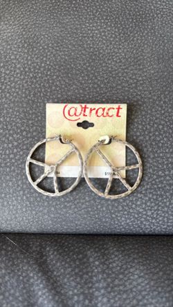 New @tract  Peace Sign Hoop Earrings Jewelry