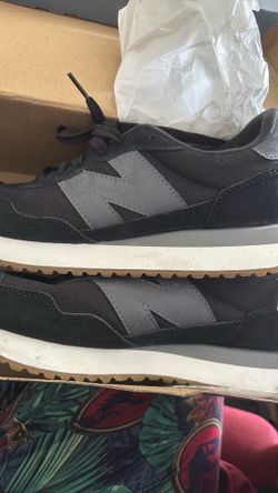 New balance black grey m9
