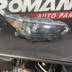 2020-2023 Nissan Sentra Headlight