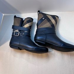 Burberry Women’s Check Ankle Rain Boots Black/Beige/Gray Rubber Buckle  EU39- US 9
