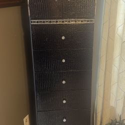 Black Hollywood Swank Lingerie Chest By Michael Amini!