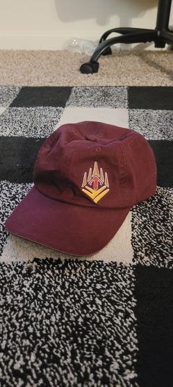 Burgundy Thunder Valley Hat