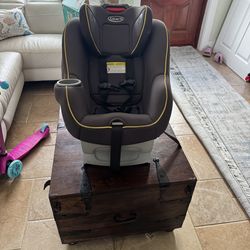 Graco convertible car seat