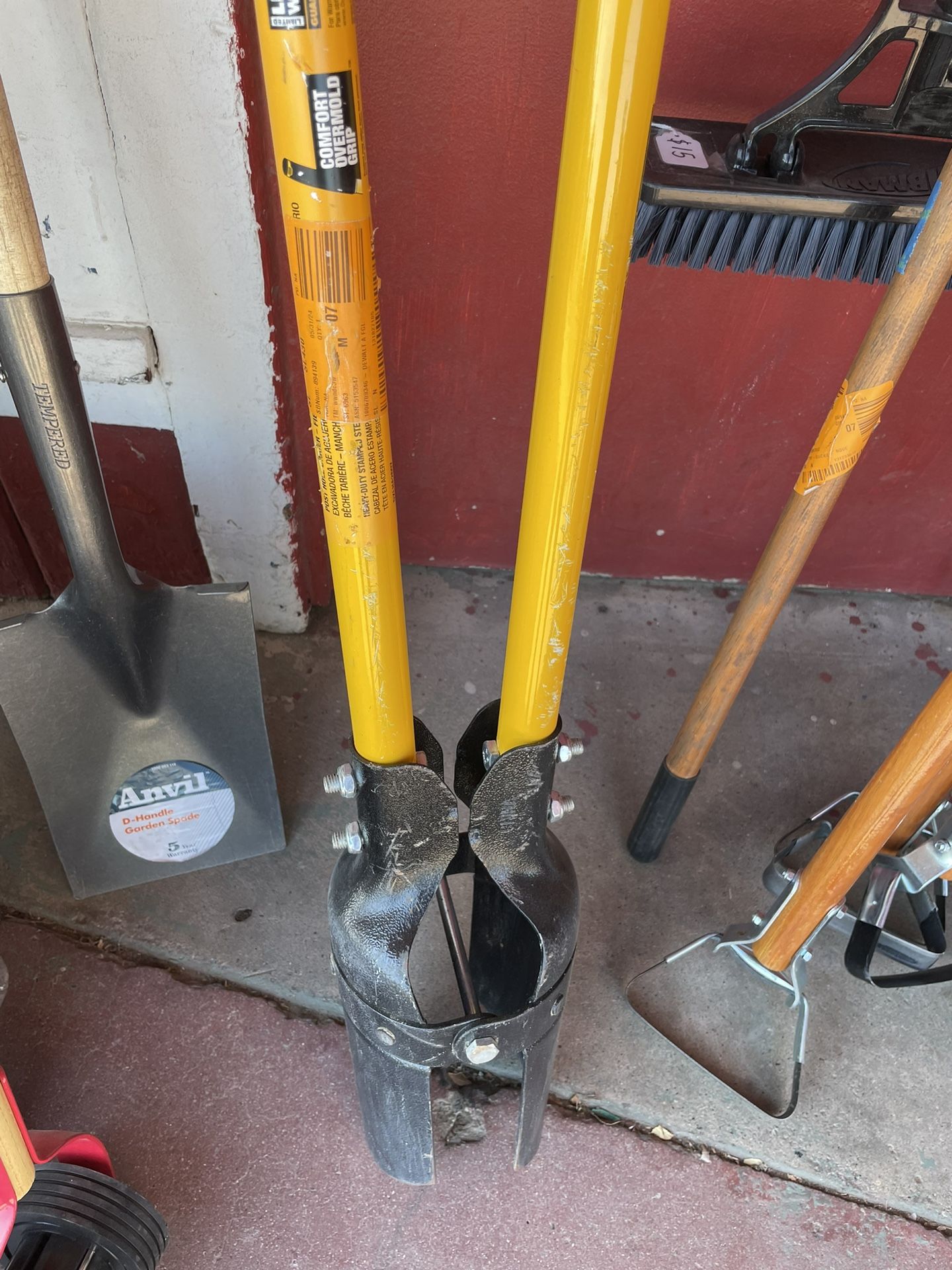 46 in. Fiberglass Handle Post Hole Digger, excavadora de agujeros para postes fibra de vidrio