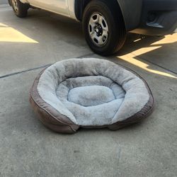 Medium size plush dog bed