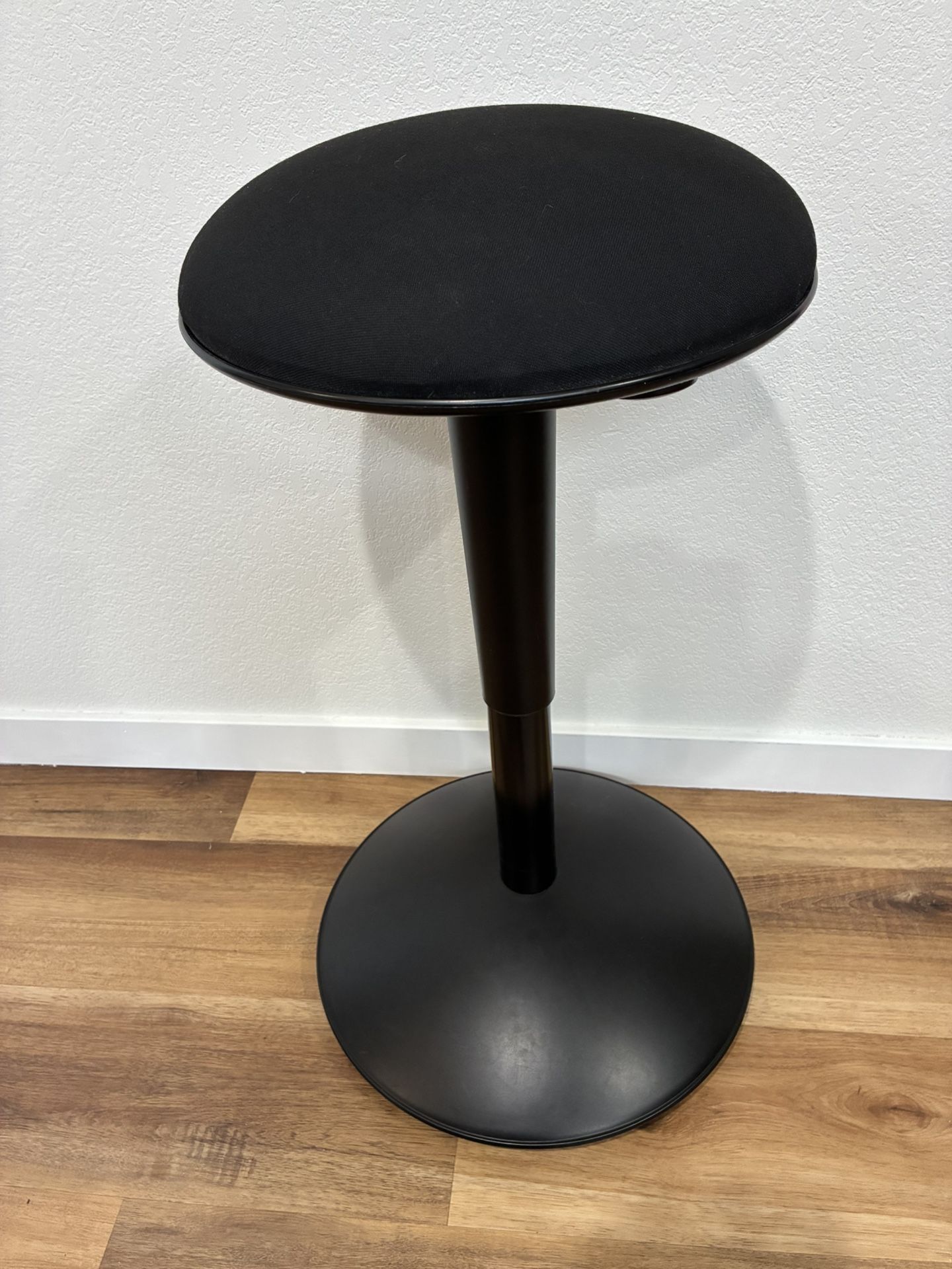 Ergonomic Adjustable Stool