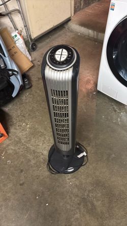 Tower Fan with Top Control Panel