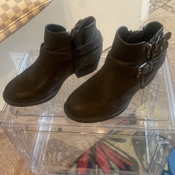Boots Women’s Sz 7.5 W Black