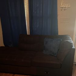 Brown sectional With Ottoman 