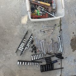 Craftsman And Other Miscellaneous Tools Selling Altogether